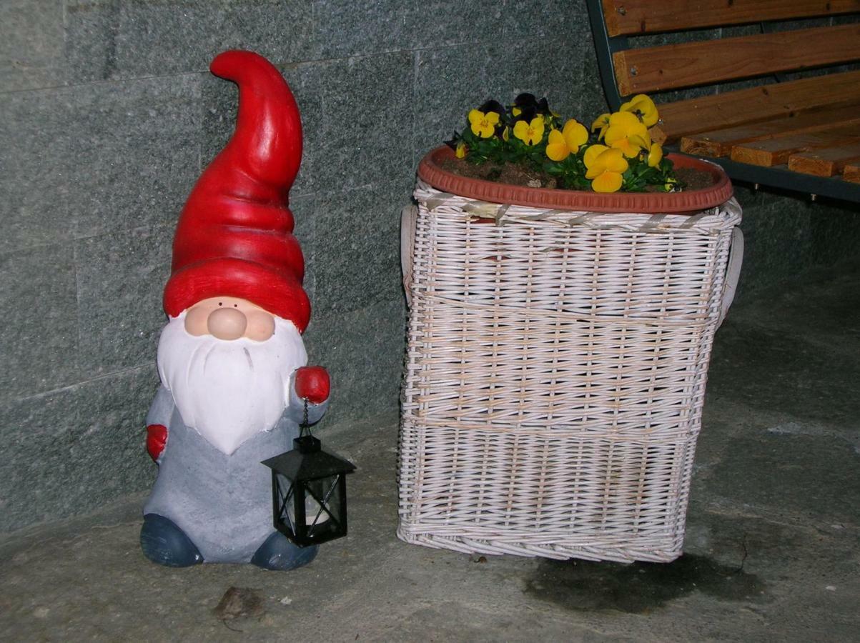 Willa La Petite Maison Aosta Zewnętrze zdjęcie